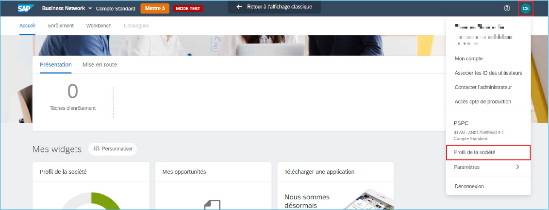 Une capture d'écran de la page d'accueil de SAP Ariba, avec des cases rouges autour de l'icône en forme de cercle dans le coin supérieur droit et le profil de la société dans le menu déroulant. 